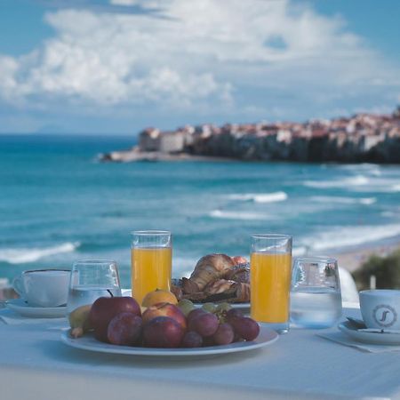 Sunset Hotel 체팔루 외부 사진